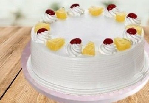 White Color Round Pineapple Fresh And Sweet Taste Cake With Cherry And Pineapple Toppings