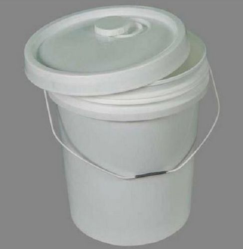Light Weight And Non Breakable White Round PPCP Bucket With Lid For Chemical Storage