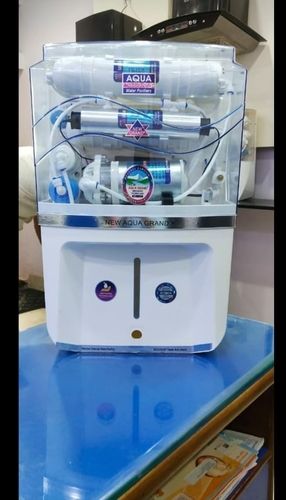 Aquagrand Ro Uv Water Purifier Electric Type With Chemical Free Technology Dimension(L*W*H): 37 X 20 X 52.5 Inch (In)