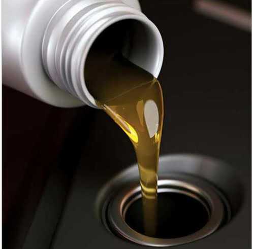 Pure Highly Refined Petroleum Oil with High Viscosity