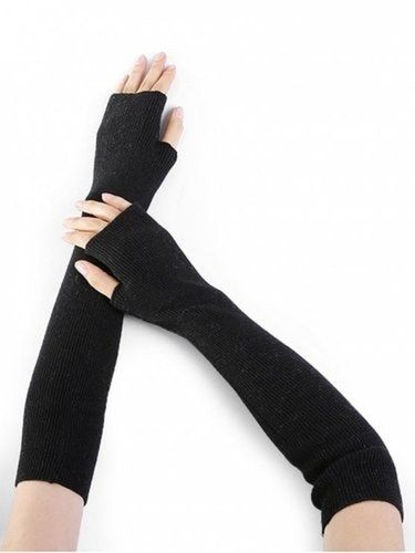Quality And Safety Black Color Arm Gloves for Industrial Safety Purpose