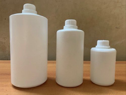 Round Blow Bottle 500 ml With Screw Cap And PET Plastic Materials, White Color