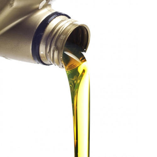 A Grade Yellow Color Automotive Lubricant Oil With High Viscosity Values Pack Type: Plastic Can