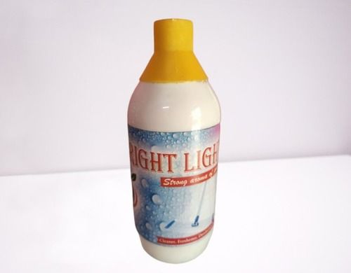 For Floor Cleaning Refreshing Fragrance Bright Light Phenyl In 1 Liter Bottle Packing  Application: Industrial