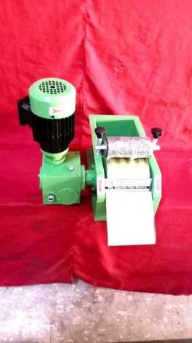 Paint Coated Green Color Mild Steel Magnetic Coolant Separator For Industrial