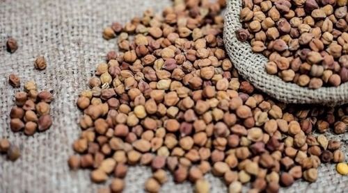 Whole Brown Color Fresh Desi Chana With Health Benefits And 99% Purity, 12 Months Shelf Life