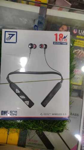 Wireless Bluetooth Neckband Earphone V5.0 With 10 Hours Battery Backup Body Material: Rubber