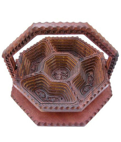 Wood Wooden Serving Tray With Brown Color And Hexagonal Shape And Handle, Polished Finish