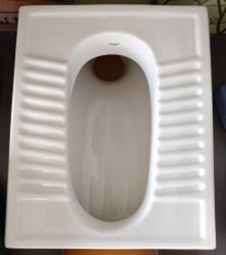 Environmentally Friendly Easy To Use White Ceramic Bathroom Sanitary Ware Toilet Seat Installation Type: Floor Mounted