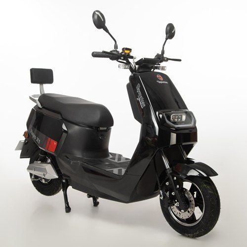 Black Color Raymotoss Rayo X1 Electric Scooter