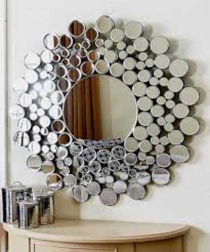 Transparent Wall Mounted Modern Magnet Designer Mirror In Round And Oval Shape