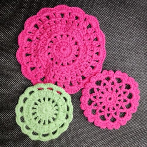 Green Red Cotton Knitted Appliques for Bags and Clothes