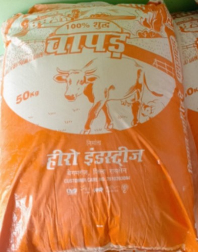 गाय और भैंसों के लिए उच्च पोषण मूल्य वाला चापड़ पशु चारा 100% शुद्ध