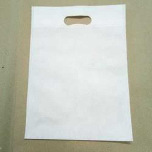 With Handle D Cut White Non Woven Carry Bag In Rectangular Shape, Capacity 2 - 10 Kg