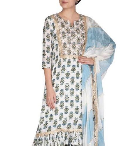 Shrink Resistance Cream Printed And 3/4Th Sleeves Cotton Ladies Kurta For Daily Wear Decoration Material: Cloths