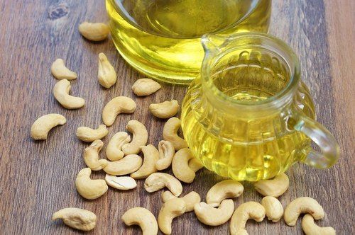 Common A Grade 100% Pure And Super Yellow Colour Edible Cashew Nut Oil For Cooking