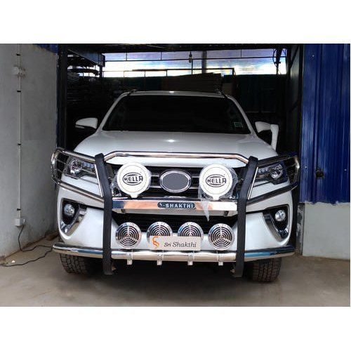 Metal Body And Silver Color Stylish Front Guard With Anti Rust Properties Vehicle Type: Car