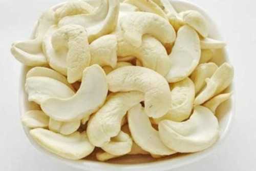 Organic Natural Broken Split Cashew Nuts Packed In Vacuum Bag