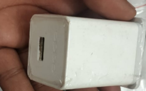 Plastic Body White Color Plain Eclectic Powder Adapter 220 Voltage - High Strength Plastic, High Hardness Alloy Steel Tooth Profile, 220W Input