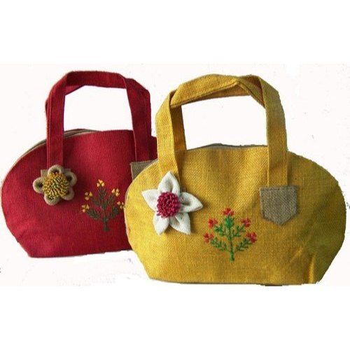 Various Highly Durable Fine Finish Eco Friendly Jute Bags 