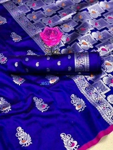 Skin Friendliness Appealing Look Alluring Design Kanchipuram Ladies Silk Saree