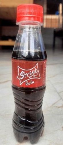 Soft Drink Black Street Cola with Astonishing and Refreshing Flavors and Sweet Taste