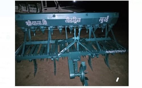 Blue Iron Seed Drill Cultivator Seedle For Agriculture Use Fertilizer Capacity Weight 100 Kg, Net Weight 500 Kg 