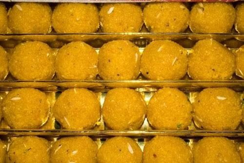 Pure And Natural Yellow Fresh Boondi Laddu For Traditional Indian Sweets Carbohydrate: 41 Percentage ( % )