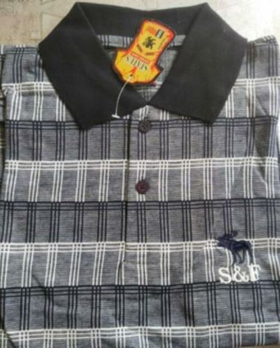 सॉफ्ट 100% कॉटन आरामदायक और वॉशेबल प्रिंटेड शॉर्ट स्लीव पुरुषों की पोलो टी शर्ट आयु समूह: 18-45 वर्ष