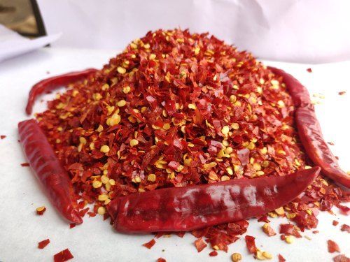 Red Colour Spicy And Flavourful Vitamins Enriched Chilly Flakes For Cooking Grade: A