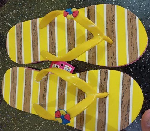 Yellow Skin Friendly Slip Resistance Printed Casual Wear Flip Flop Style Rubber Ladies Slippers