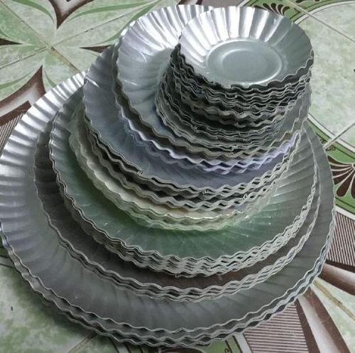 Plain Pattern Silver Color Disposable Plates 