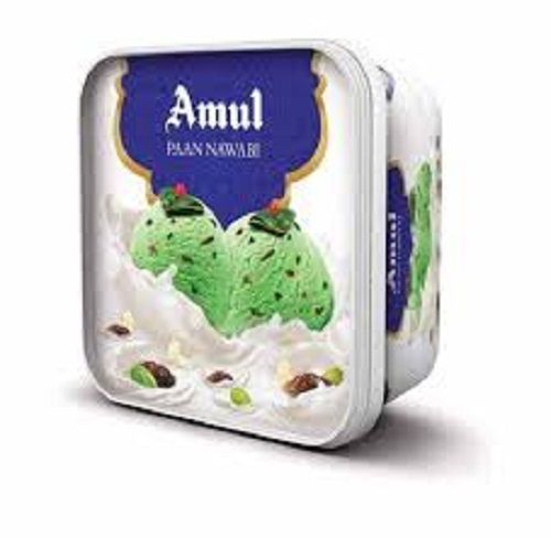 Mouth Watering Delicious Vanilla Ice Cream With Green Cream Age Group: Children