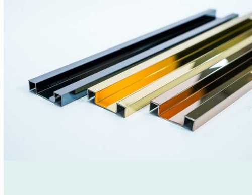 जंग प्रतिरोध और संक्षारण प्रतिरोधी के साथ सीढ़ियों के लिए स्टेनलेस स्टील रेलिंग विशेषताएं: आकार: ग्राहक की आवश्यकता के अनुसार