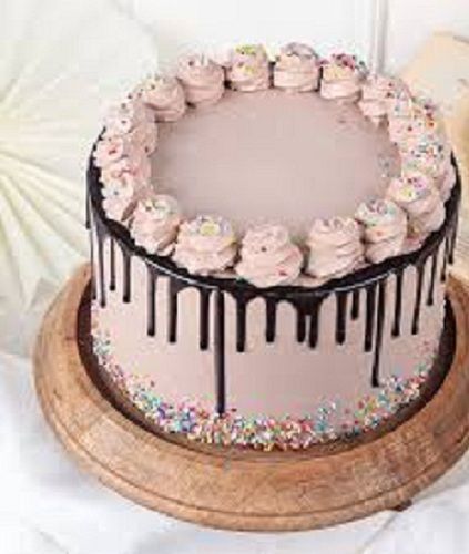 Rich Flavor Chocolate Cream Homemade Cake For Birthday And Wedding Celebration Fat Contains (%): 5 Percentage ( % )