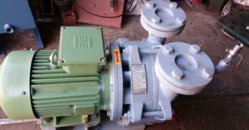 Single Phase Monoblock Vacuum Pump In Green Color And Cast Iron Metal