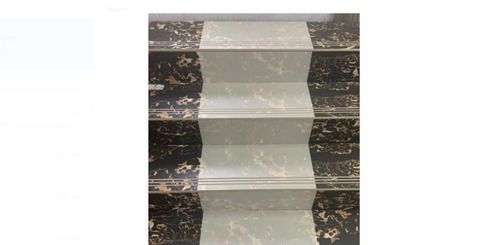 Non-Slip 4 Feet, Thickness 15Mm, Black And White Granite Tiles For Stairs, Step & Risers, Staircase With Polished Surface Treatment