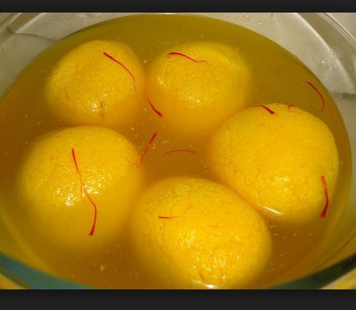 A Grade 100% Pure Rich Taste Yellow Colour And Tasty Rasgulla Grade: B