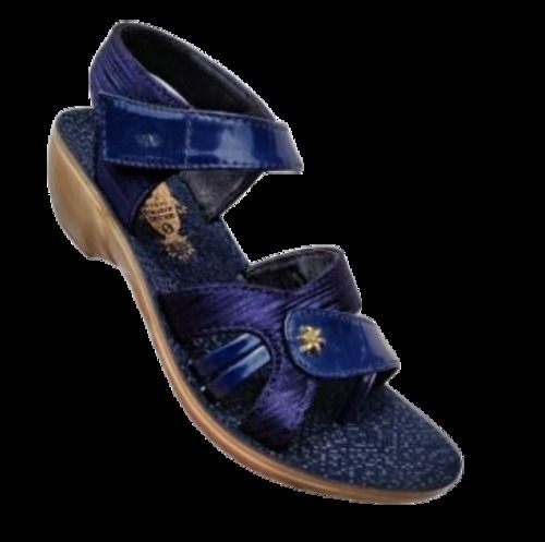 Ladies Dark Blue Color Comfortable And Washable Fancy Sandals