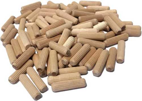 Round Polished Wooden Sticks In Light Brown Color, Long Lasting Size: As Per Customer