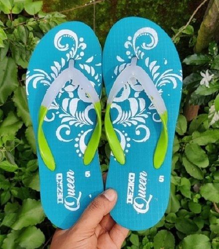 Relax And Comfortable Sky Blue Color Rubber Ladies Hawai Slippers For Ladies