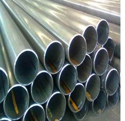 1 1/2" इंच आकार मजबूत और सुरक्षित सिल्वर कलर स्टेनलेस स्टील मैट फिनिश पीपी पाइप्स सेक्शन शेप: गोल