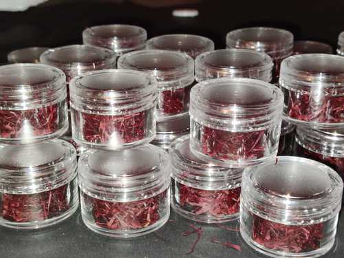 100% Natural And Organic Raw Crimson Red Kashmiri Mongra Saffron