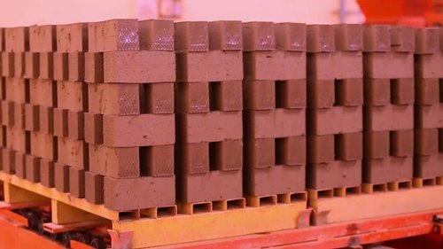 फायर रेसिस्टेंट और एकॉस्टिक ड्यूरेबल हाई स्ट्रेंथ प्रीमियम इंसुलेशन रेड क्ले ब्रिक्स आयाम (L*W*H): (9 X 3 X 4) इंच इंच (इंच)