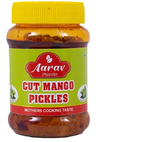 Harbal Aarav Cut Mango Pickles Mother Cooking Taste Spicy Flavor 200 Gram Plastic Jar