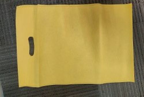 100 % Reusable And Recyclable Yellow Colour Non Woven Carry Bag For Shopping