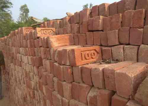 Red Color Fly Ash Brick Clay Rectangular Red Bricks, Size: 9 In X 4 In X 3 In Compressive Strength: 5 Megapascals (Mpa )