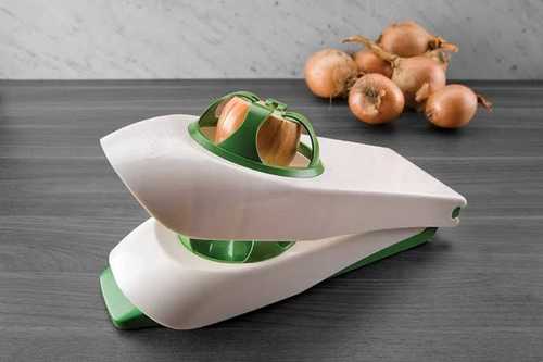 Stainless Steel Plastic Green And White Manual Plastic Onion Peeler In Rectangular Shape