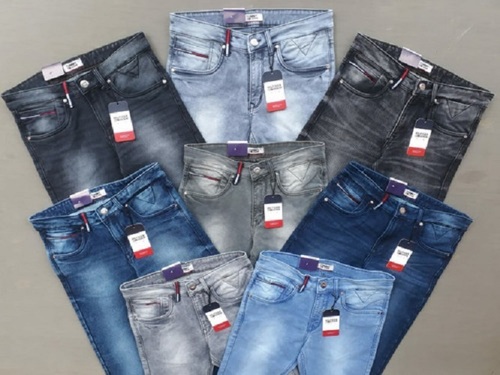 वेस्ट बटन और ज़िपर के साथ दैनिक पहनने के लिए स्ट्रेचेबल पुरुषों की जींस फ्लाई एज ग्रुप: > 16 साल