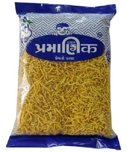 Pramanik Besan Jini Sev Namkeen Indian Snacks, 100% Vegetarial And Tasty Fat: 5 Grams (G)